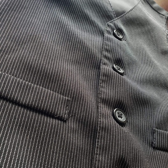 Blue button down with vest - Picture 6 of 8